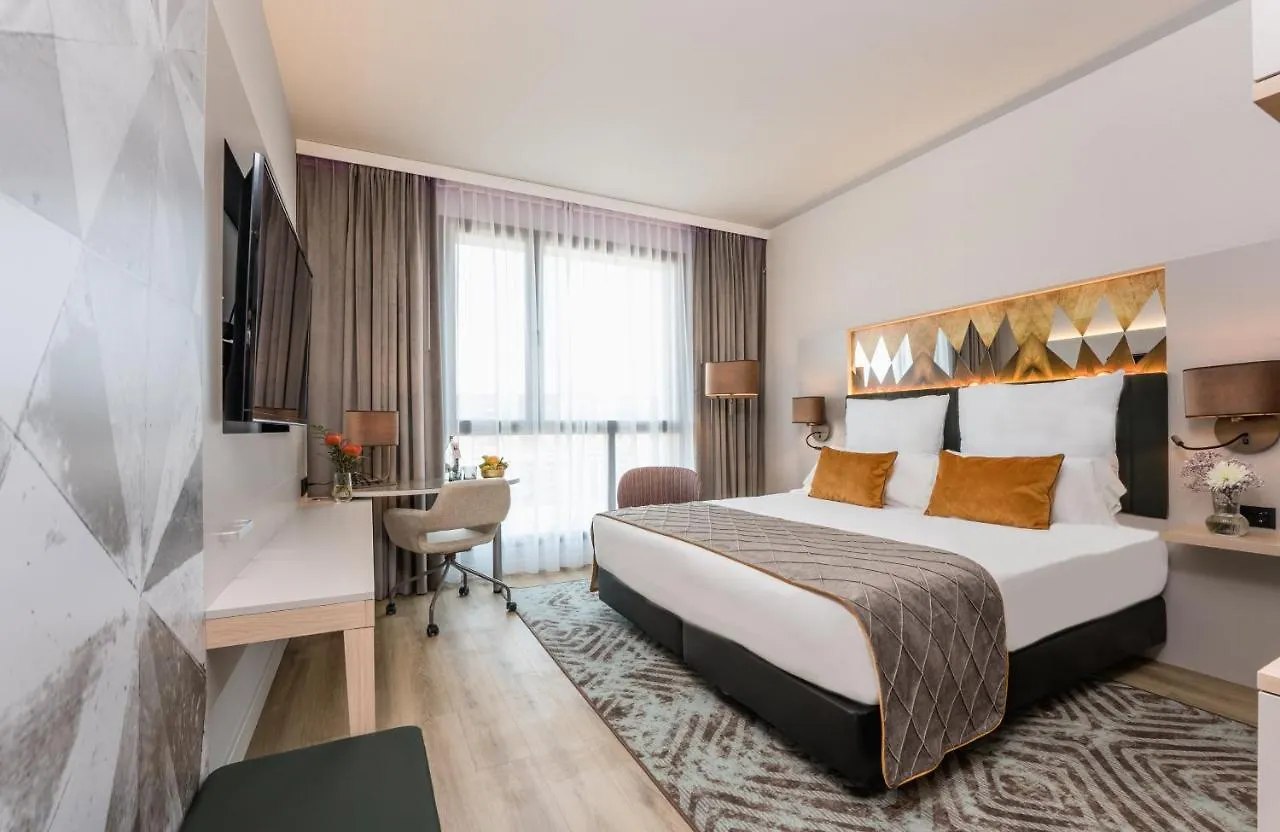Leonardo Royal Hotel Barcelona Fira