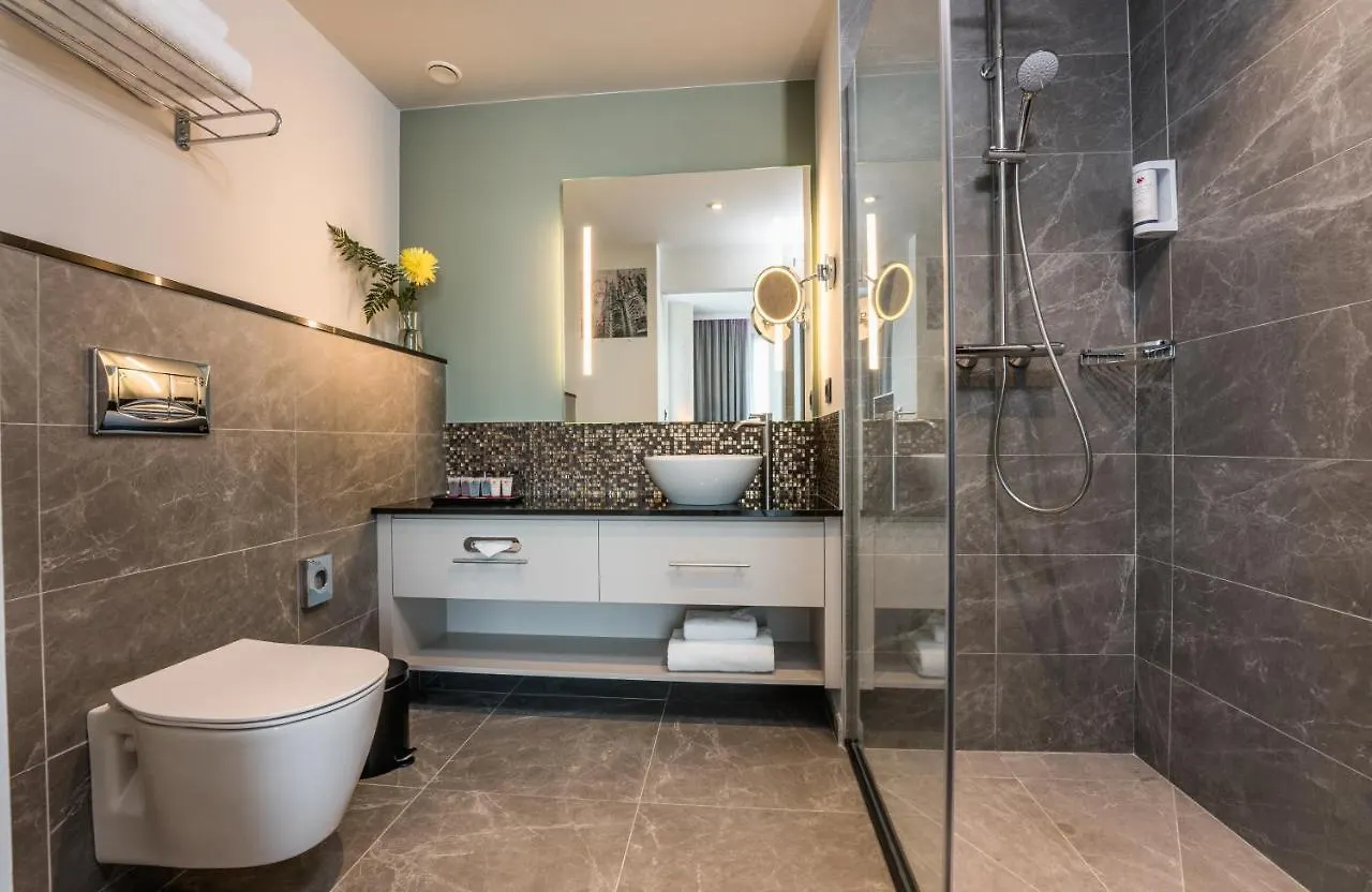 Leonardo Royal Hotel Barcelona Fira 4*,  Spain